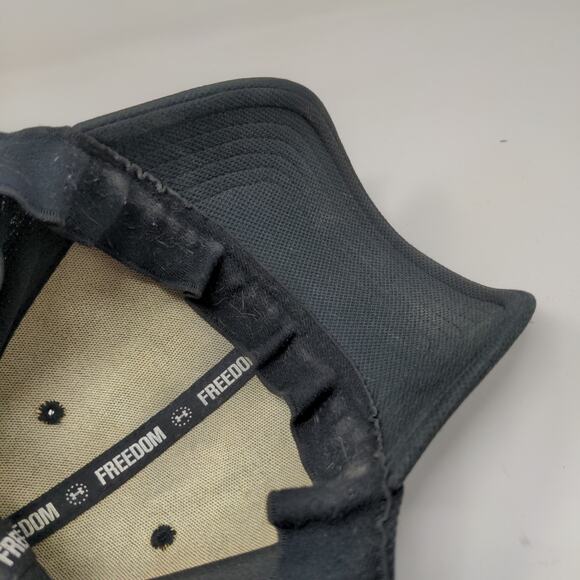 Under Armour Freedom Fitted Hat Size M/L Black Embroidered Patriotic Logo - Picture 10 of 11